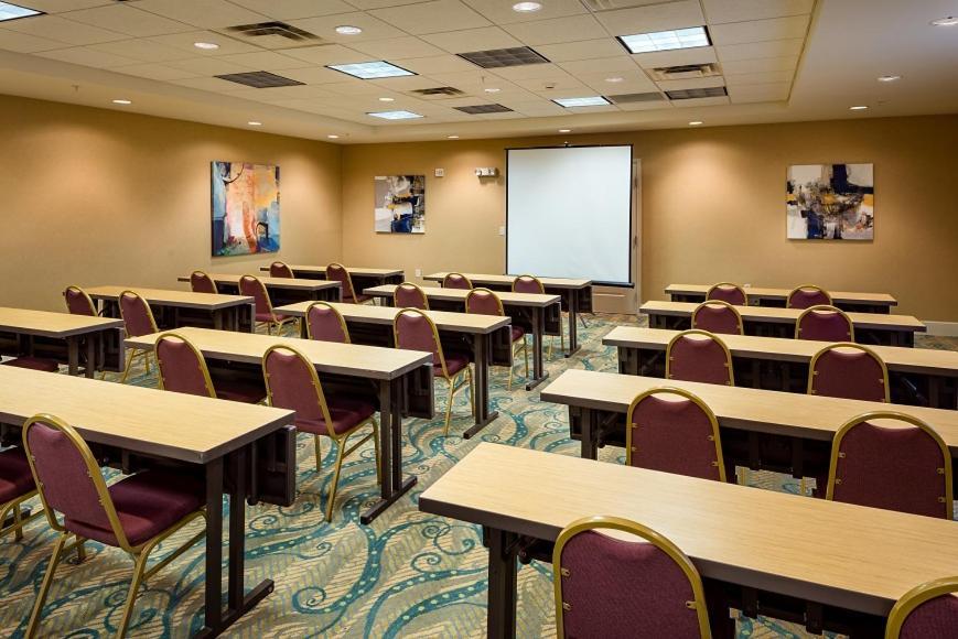 Hilton Garden Inn Tri-Cities/Кенневик Экстерьер фото