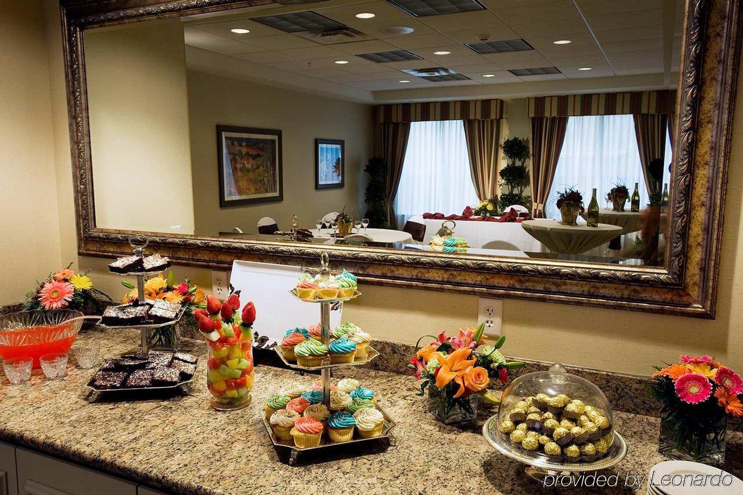 Hilton Garden Inn Tri-Cities/Кенневик Ресторан фото