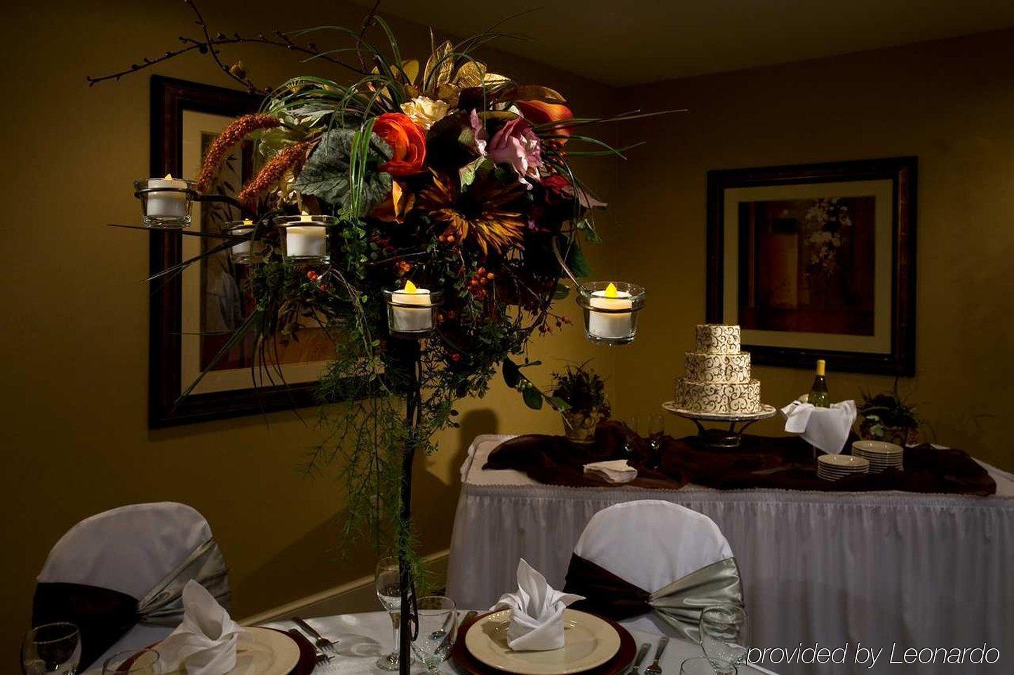 Hilton Garden Inn Tri-Cities/Кенневик Ресторан фото